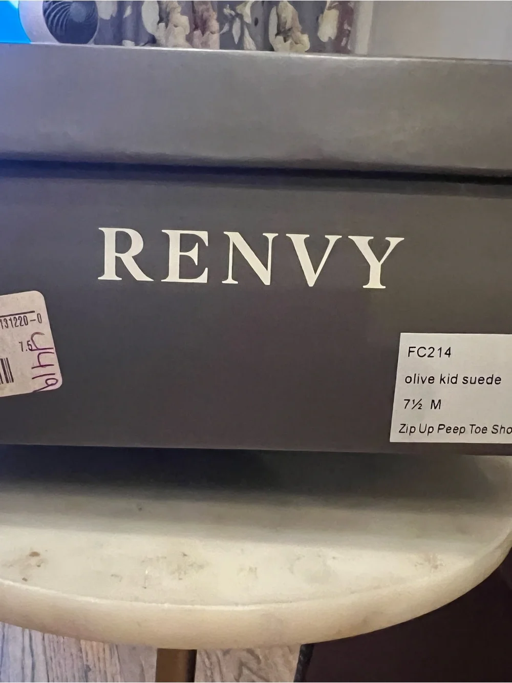 Renvy olive kid
